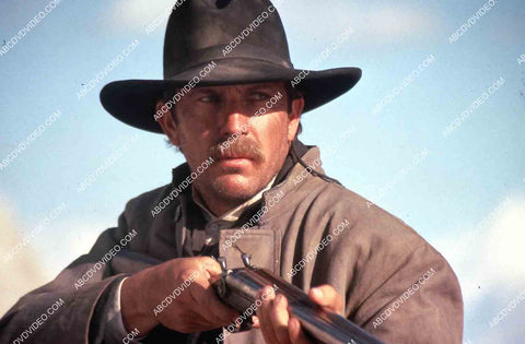 Kevin Costner film Wyatt Earp 35m-15964