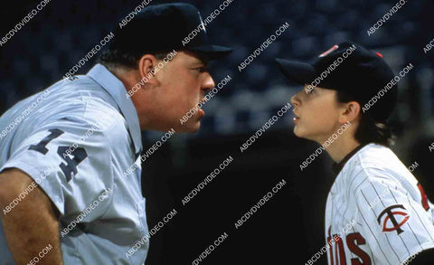 Luke Edwards film Little Big League 35m-16121