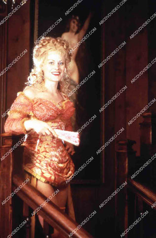 sexy Beverly D'Angelo coming down the stairs film Lightning Jack 35m-16124