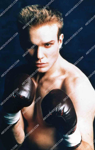 James Marshall dons the boxing gloves film Gladiator 35m-16207