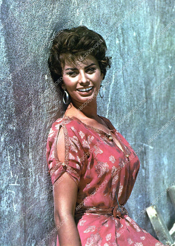 Sophia Loren film Boy on a Dolphin 35m-16852