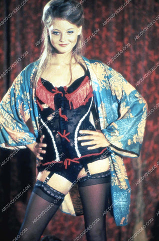 Jodie Foster in very sexy outfit film Carny 35m-16925