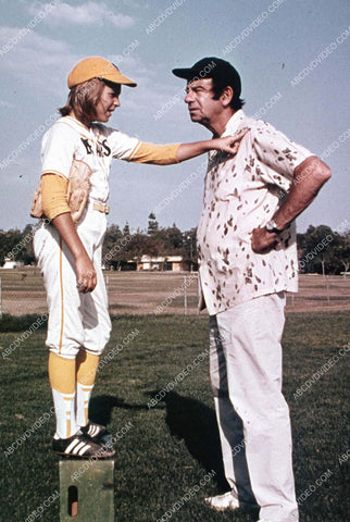Tatum O'Neal Walter Matthau film The Bad News Bears 35m-17009