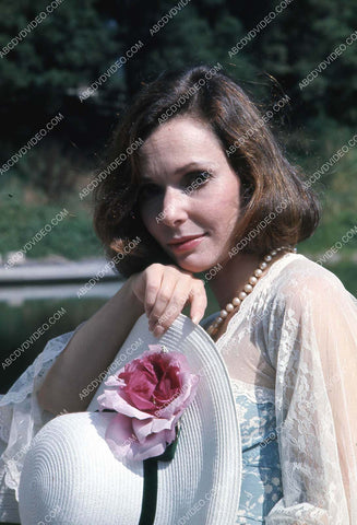 Susan Strasberg posing in the outdoors 35m-17066