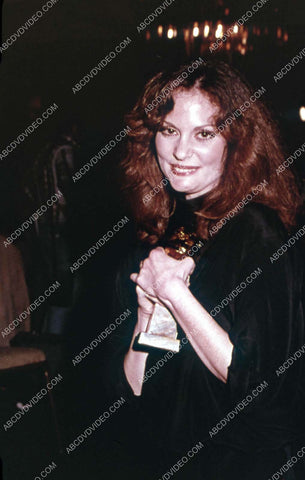 Lesley Ann Warren gets Golden Globe Award for 79 Park Avenue 35m-17173