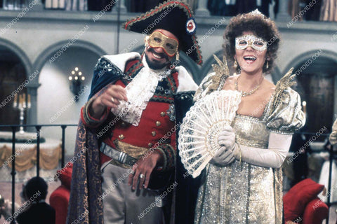Ron Leibman Brenda Vaccaro film Zorro the Gay Blade 35m-17235