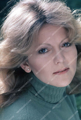 beautiful Brenda Vaccaro portrait 35m-17251