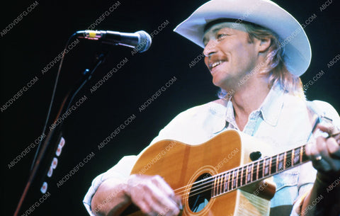 country music Alan Jackson One Night in Austin 35m-1863