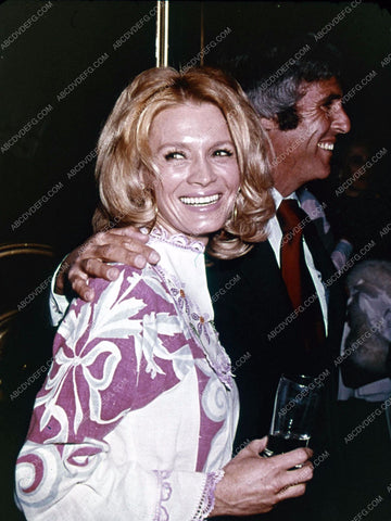 candid Angie Dickinson and husband Burt Bachrach 35m-2804