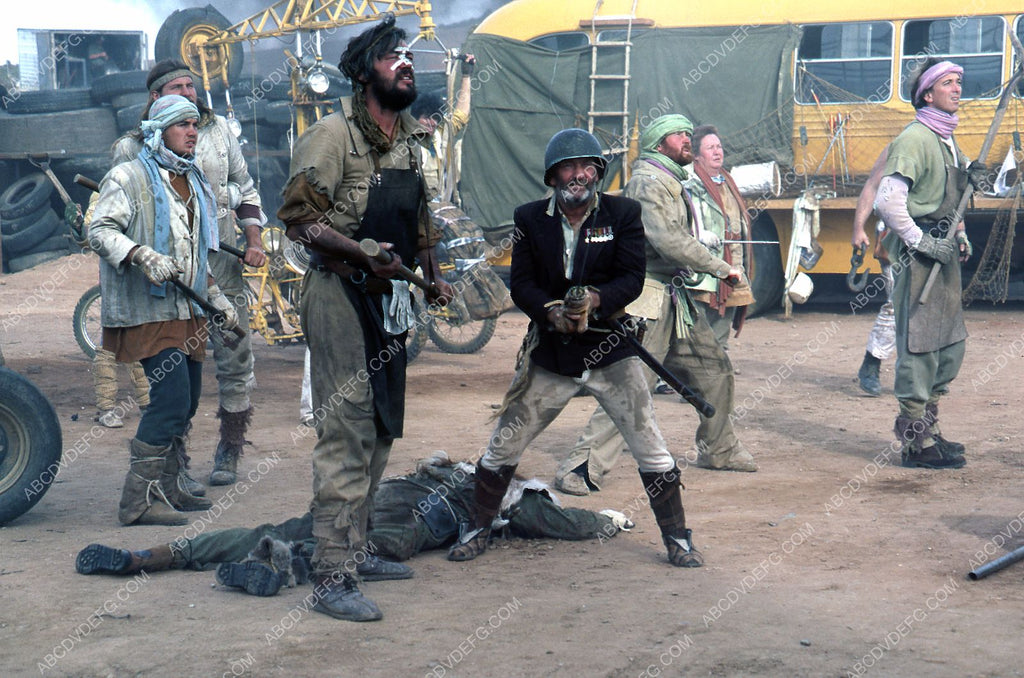 the rag tag oiler crew film The Road Warrior 35m3161 ABCDVDVIDEO