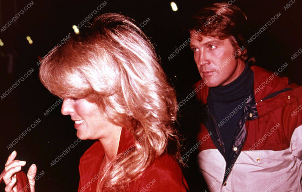 candid Lee Majors Farrah Fawcett at Palm Restaurant 35m-4017 – ABCDVDVIDEO