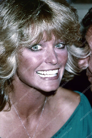 beautiful Farrah Fawcett pic 35m-4059