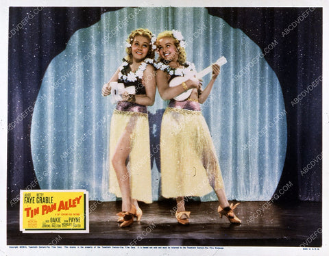 Betty Grable Alice Faye and their ukuleles film Tin Pan Alley 35m-4134