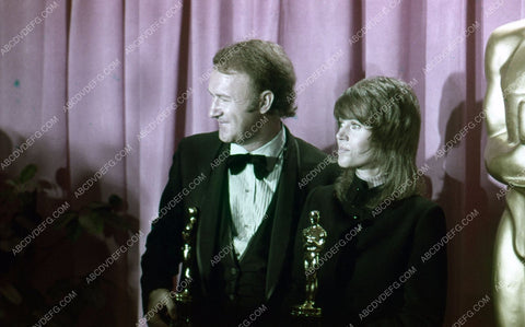 Gene Hackman Jane Fonda on stage Academy Awards 35m-4230