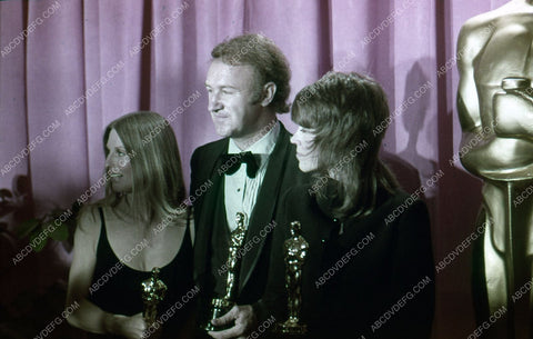 Cloris Leachman Gene Hackman Jane Fonda on stage Academy Awards 35m-4231