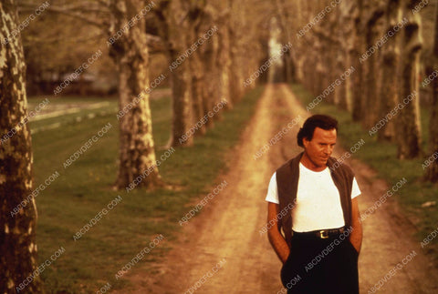 singer Julio Iglesias out in the woods photo shoot 35m-4657