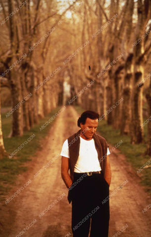 singer Julio Iglesias out in the woods photo shoot 35m-4677