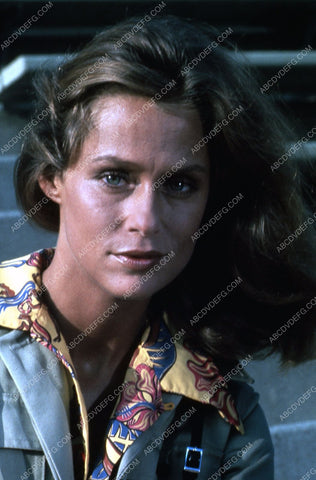 beautiful Lauren Hutton portrait 35m-4858