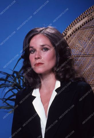 beautiful Barbara Hershey portrait 35m-5189