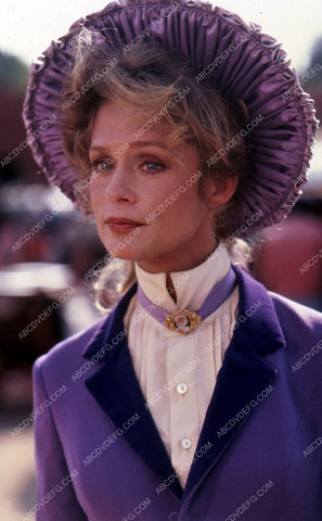 Lauren Hutton film Zorro the Gay Blade 35m-5269