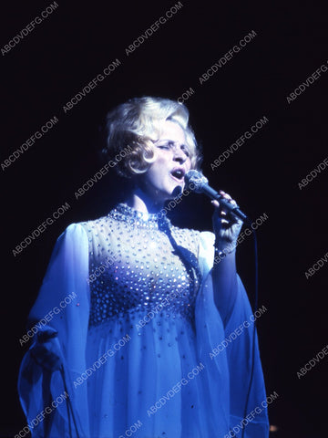 singer Brenda Lee live on stage 35m-5849