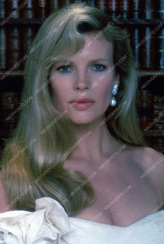 beautiful Kim Basinger film Batman 35m-6264