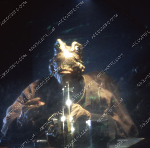 alien creature TV Babylon 5 35m-6546