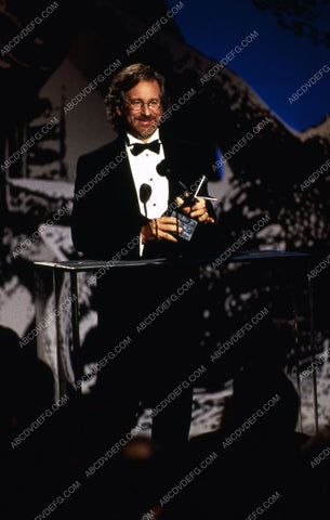 Steven Spielberg gets AFI Life Achievement Award 35m-6800