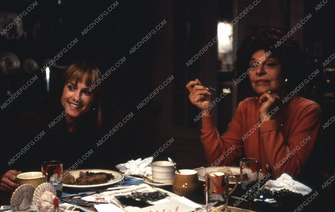 Holly Hunter Anne Bancroft film Home for the Holidays 35m-6866