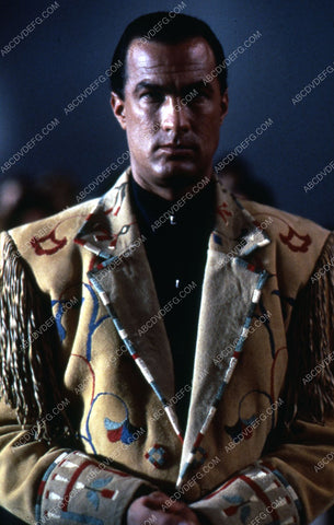 Steven Seagal film On Deadly Ground 35m-6961