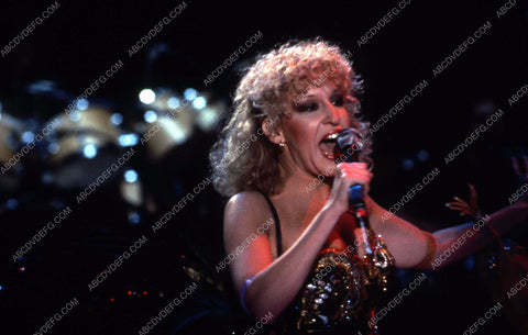 Bette Midler live on stage documentary film Divine Madness 35m-8033