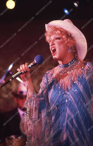 Bette Midler singing away film The Rose 35m-8045