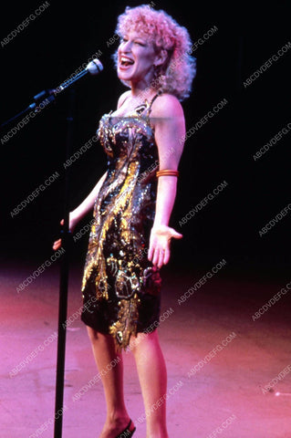 Bette Midler live on stage documentary film Divine Madness 35m-8054