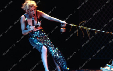 Bette Midler live on stage documentary film Divine Madness 35m-8056