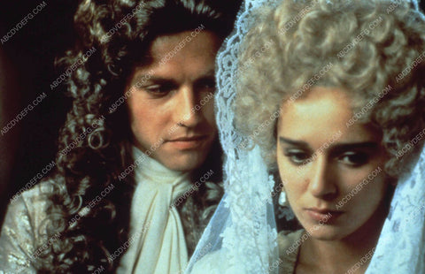 Timothy Dalton Valeria Golino & cast film The King's Whore 35m-8178