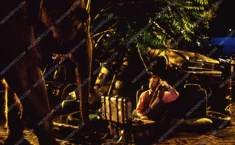 Bill Murray and the elephant film Larger Than Life 35m-8252