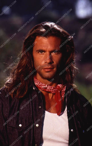 Lorenzo Lamas TV Renegade 35m-8363