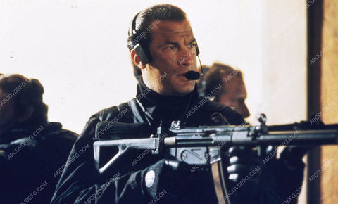 Steven Seagal film Executive Decision 35m-8460