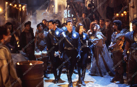 Sylvester Stallone Sandra Bullock Benjamin Bratt film Demolition Man 35m-8583