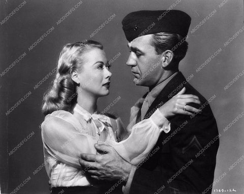 Adele Mara Forrest Tucker film The Sands of Iwo Jima 3602-05