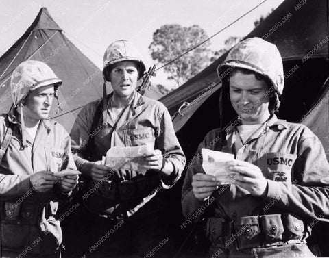 John Agar and cast film The Sands of Iwo Jima 3602-21