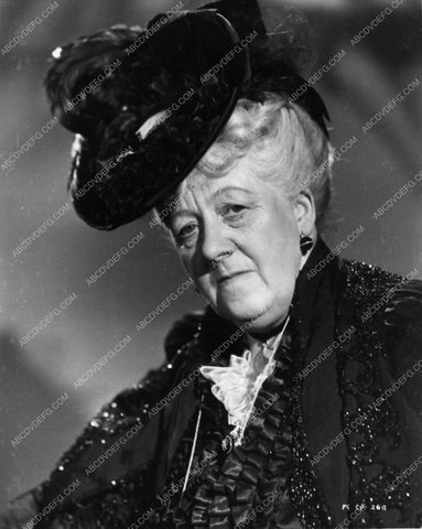 Margaret Rutherford portrait 3609-24