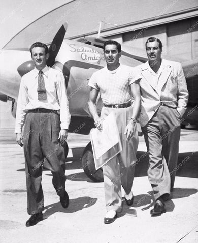 candid Hollywood Tyrone Power Cesar Romero and airplane 3611-35