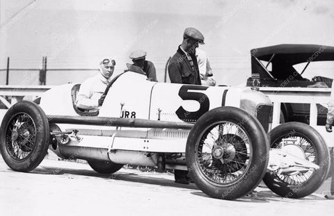 news photo race car driver Ralph Hepburn in his junior racer 3629-21