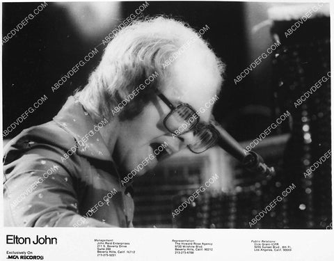 music Elton John at the piano rockin out 3641-01