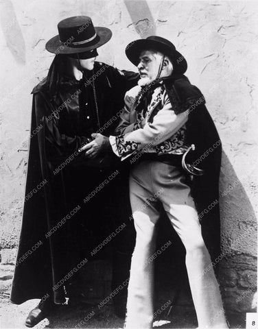 Guy Williams of Zorro TV Show 3682-16