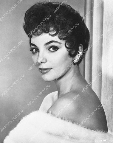 beautiful Joan Collins in white fur 3698-23