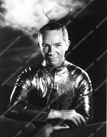 Ray Walston and his antennae TV My Favorite Martian 3698-29