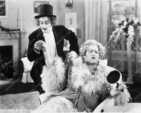 Three Stooges Larry Curly short subject Movie Maniacs 3774-32