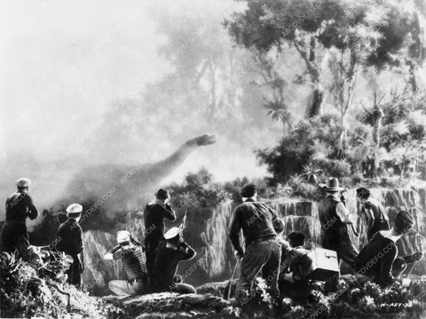 set and cast cool shot original classic fantasy film King Kong 3790-15